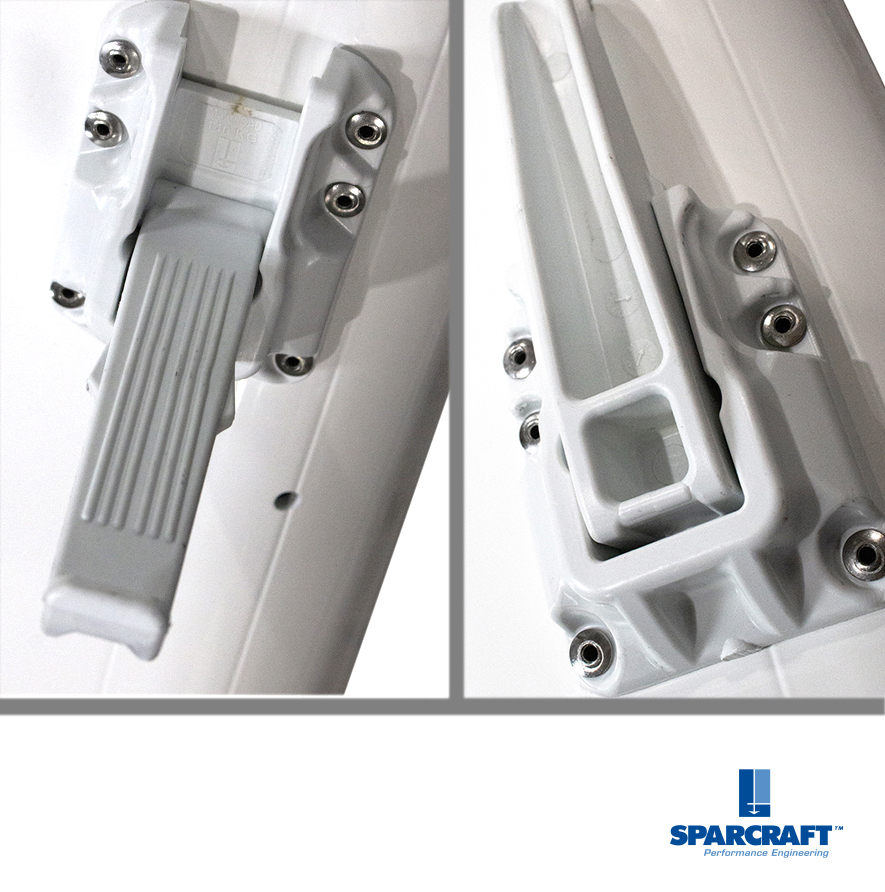 FOLDING MAST STEP WHITE WITHOUT RIVETS